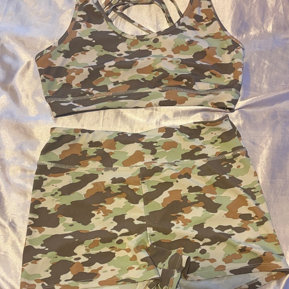 Shosho Camouflage Activewear Set